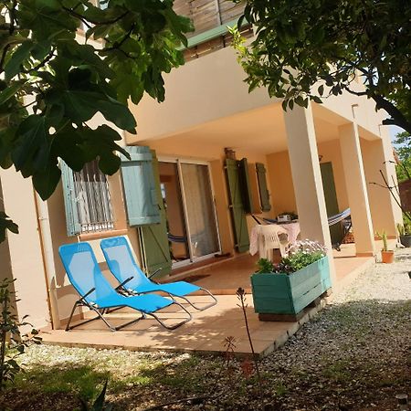 L'Oliveraie Hyeres Luaran gambar